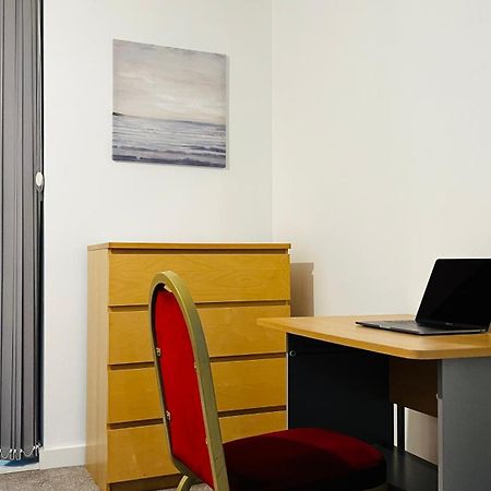 Last-Minute Specials L Book It Now L Sleeps Up To 4 L 2 Bed 2 Bath - Gym - Prime Birmingham Location L Jvt Short Lets Exterior foto